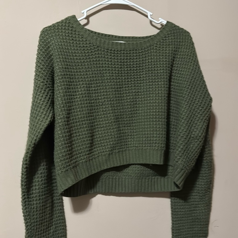 LOVELYGIRL Olive Green Waffle Knit Cropped Sweater Women's Size L